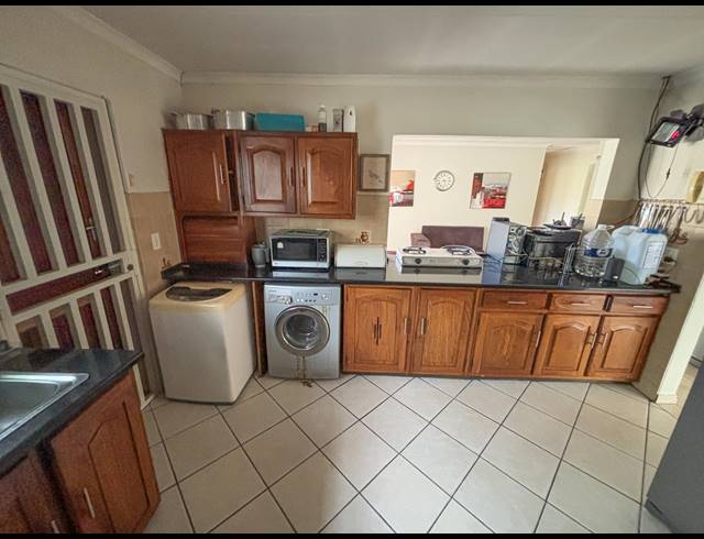 4 BEDROOM HOUSE FOR SALE IN GLEN AUSTIN AH